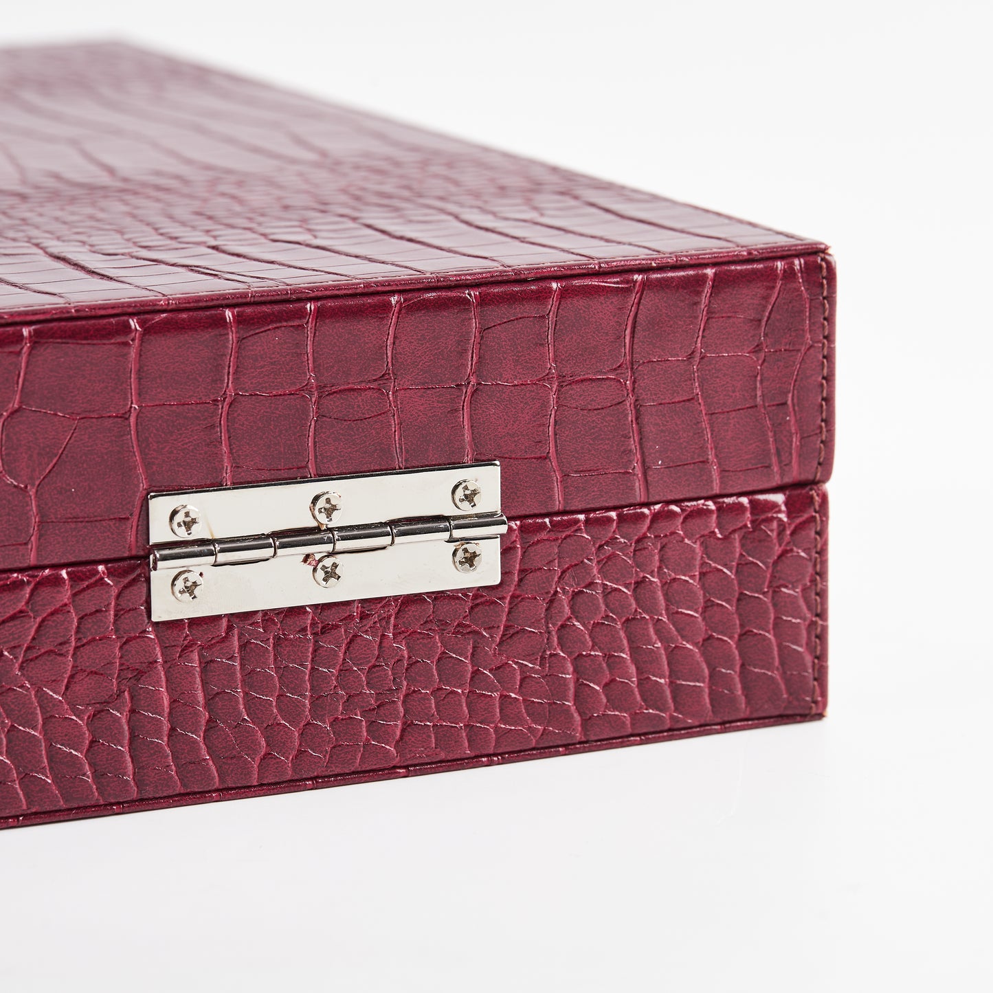 PRE-ORDER: Miami Backgammon Society Crocodile Board — Bordeaux